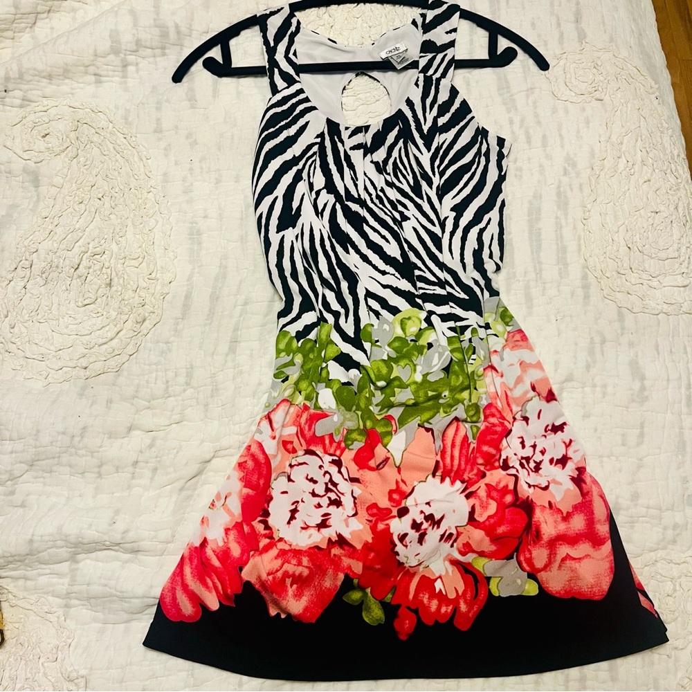XS Semi-formal dress NEW